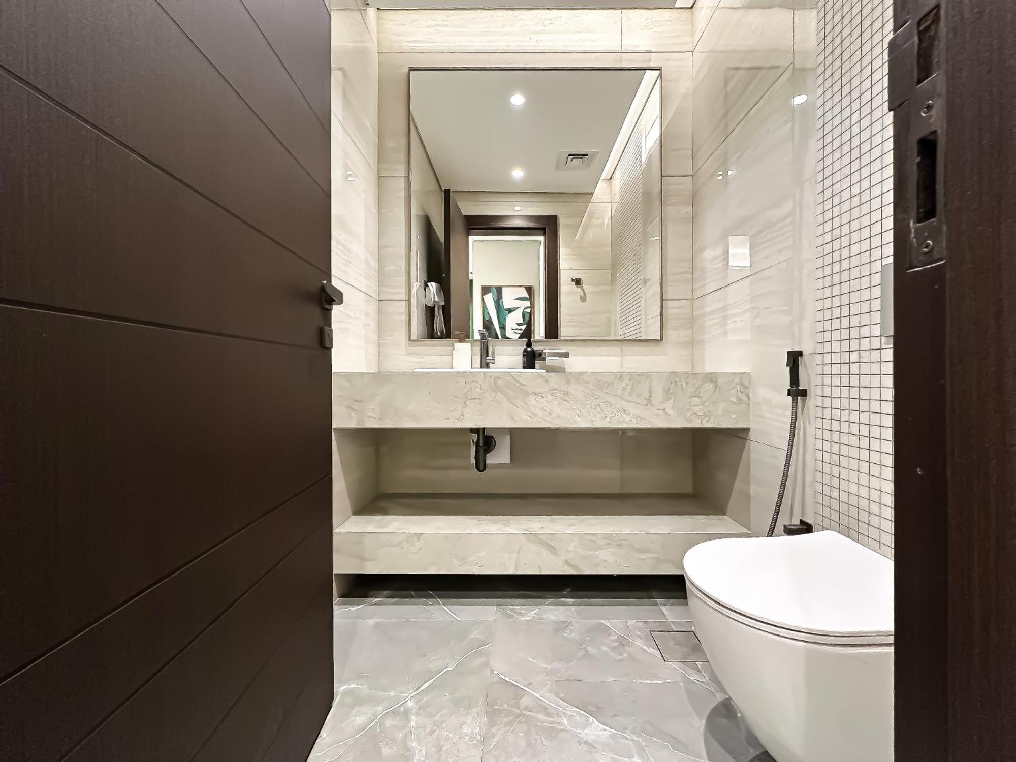 Trophy-refined Living With Natural Hues Dubai