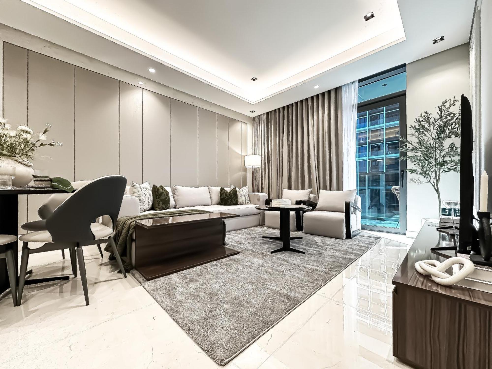 Trophy-refined Living With Natural Hues * Dubai