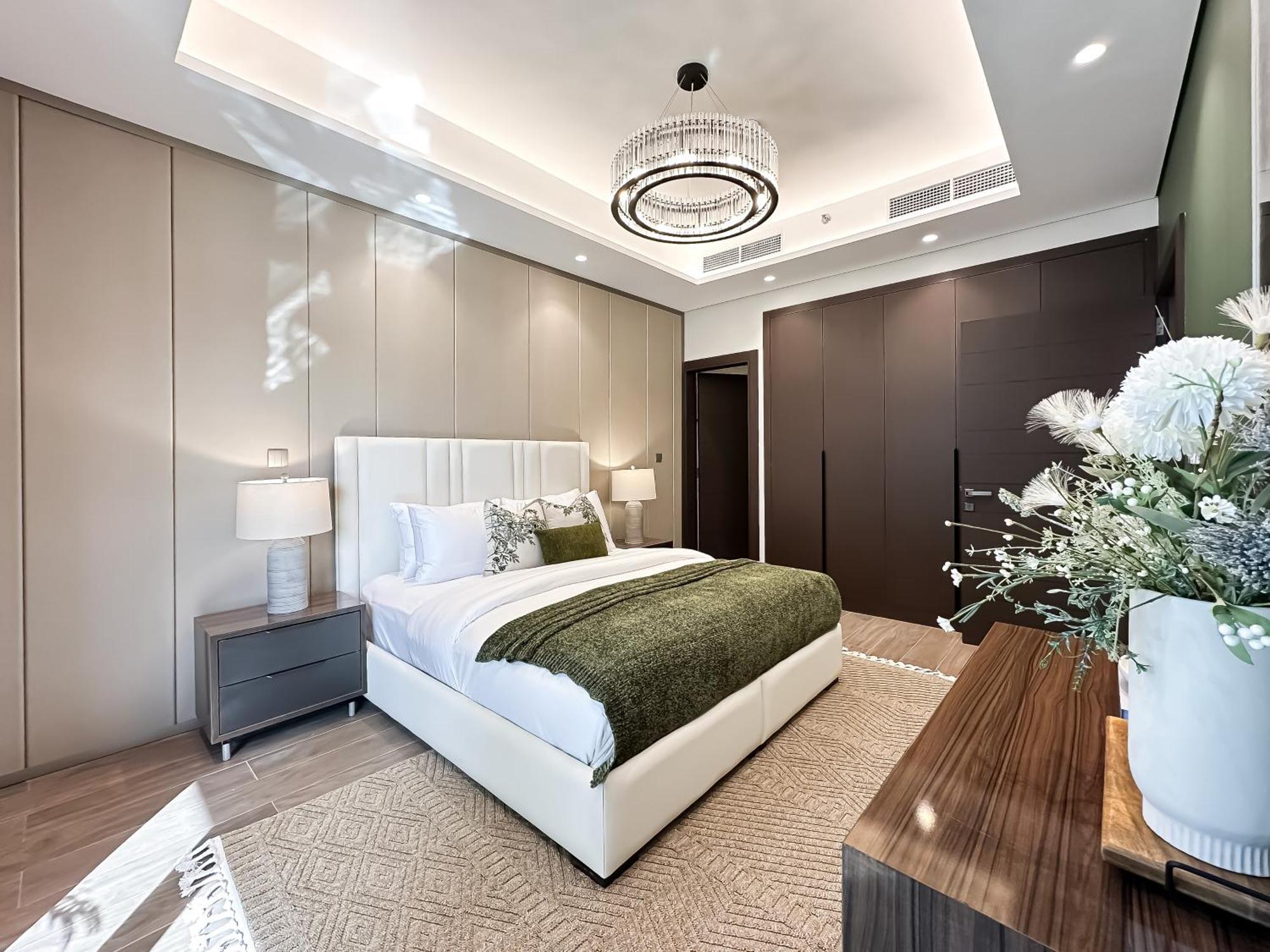 Trophy-refined Living With Natural Hues Apartment